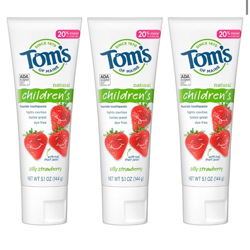 NWT Tom’s of Maine Children’s 3 Pack Strawberry Fluoride Toothpaste